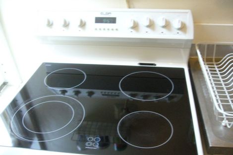 Photo of property in 4 Hawker Street, Mount Victoria, Wellington, 6011