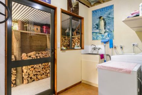 Photo of property in 26 Newgate Street, Picton, 7220