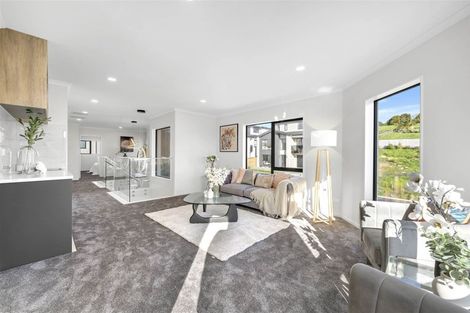 Photo of property in 18 Aklander Rise, Flat Bush, Auckland, 2019
