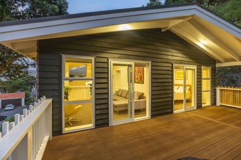 Photo of property in 2 Ludlam Street, Seatoun, Wellington, 6022