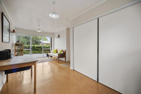 Photo of property in 118a Wellington Street, Pukekohe, 2120