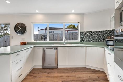 Photo of property in 47 Shelly Beach Road, Shelly Beach, Helensville, 0874