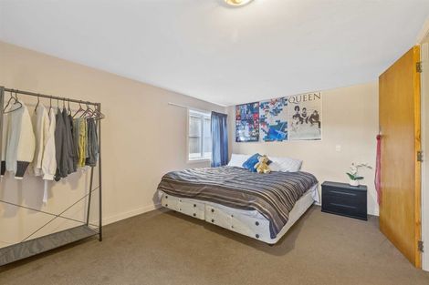 Photo of property in 6 Ilfracombe Place, Burnside, Christchurch, 8053