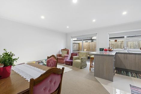 Photo of property in 2/72 Carrington Avenue, Silverdale, Hamilton, 3216