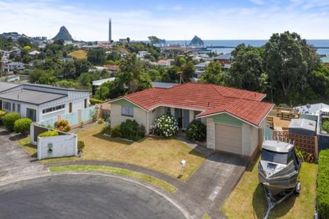 Photo of property in 10 Carver Place, Lynmouth, New Plymouth, 4310