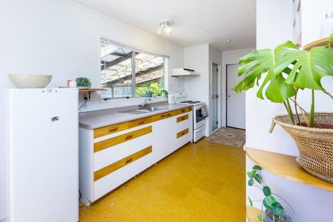 Photo of property in 11 Beryl Grove, Birchville, Upper Hutt, 5018