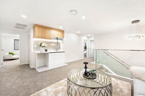Photo of property in 22 Ballyliffin Drive, Flat Bush, Auckland, 2019