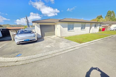 Photo of property in 79c Ararino Street, Trentham, Upper Hutt, 5018