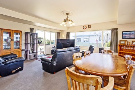 Photo of property in 202 Paterson Street, Grasmere, Invercargill, 9810