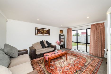 Photo of property in 12 Gibraltar Way, Fitzherbert, Palmerston North, 4410