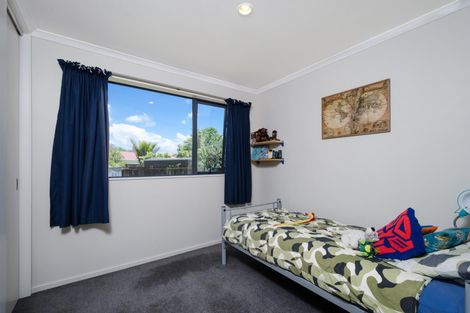 Photo of property in 20a Duncan Avenue, Te Atatu South, Auckland, 0610
