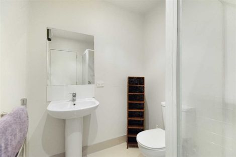 Photo of property in 3/318 Barbadoes Street, Christchurch Central, Christchurch, 8011