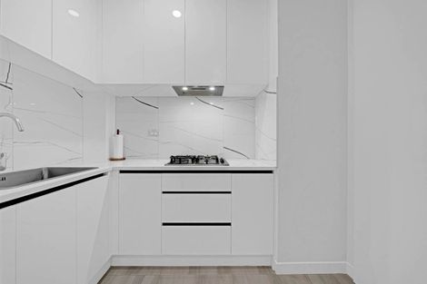Photo of property in 2a Ballyalton Crescent, Flat Bush, Auckland, 2019