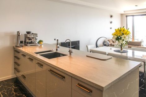 Photo of property in Northridge Apartments Stage Z, 2/22 Hospital Terrace, Hospital Hill, Napier, 4110