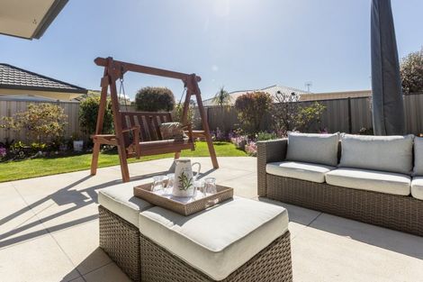 Photo of property in 21 Pinotage Drive, Greenmeadows, Napier, 4112