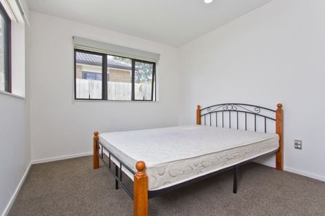Photo of property in 3a Mcleod Road, Henderson, Auckland, 0612