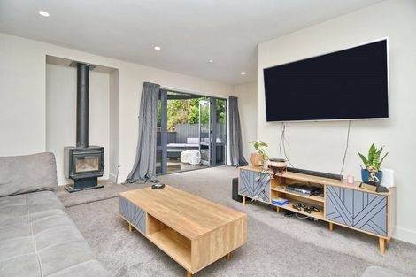 Photo of property in 70 Ohoka Road, Kaiapoi, 7630