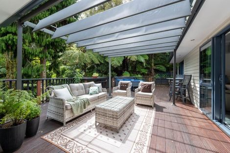 Photo of property in 43 Forest Road, Pinehaven, Upper Hutt, 5019