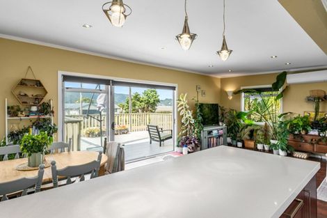 Photo of property in 34 Manaia Road, Tairua, 3508