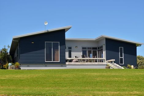 Photo of property in West Coast Road, Te Kopuru, 0371