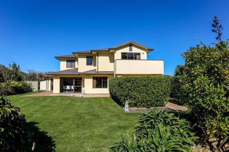 Photo of property in 70a Shelter Grove, Frankleigh Park, New Plymouth, 4310