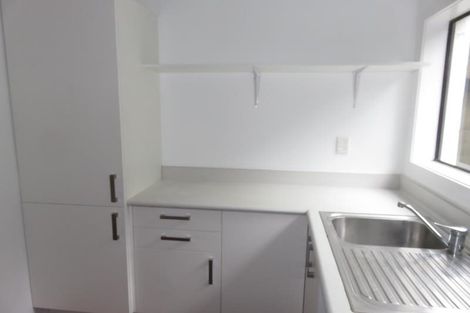 Photo of property in 4b Mcmahon Way, Paparangi, Wellington, 6037