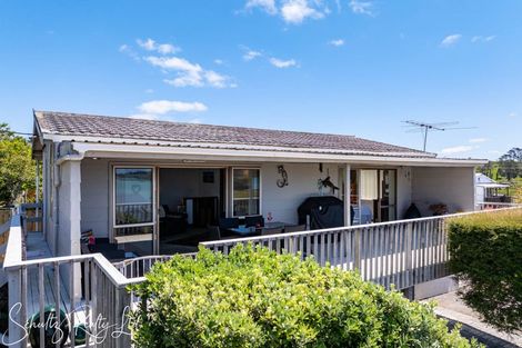 Photo of property in 9 Sandy Beach Road, Tinopai, Matakohe, 0593