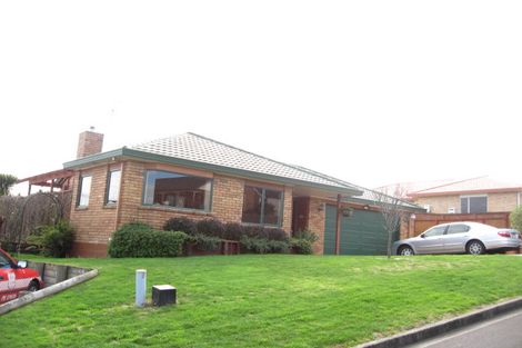 Photo of property in 5 Glenside Rise, Grandview Heights, Hamilton, 3200