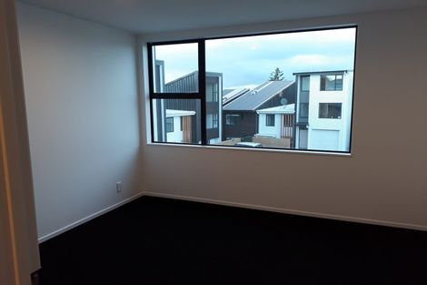Photo of property in 19/15 Chivalry Road, Glenfield, Auckland, 0629