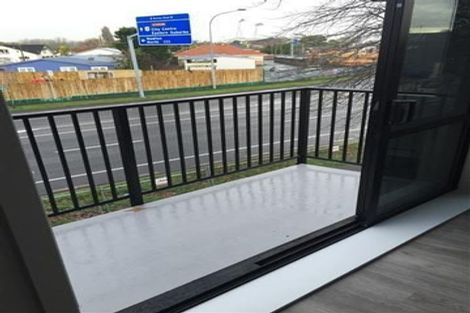 Photo of property in 104/1 Village Quarter Lane, Frankton, Hamilton, 3204