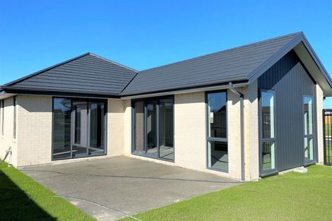 Photo of property in 4 Oriel Way, Rolleston, 7614