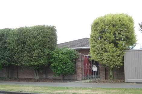Photo of property in 99 Waratah Street, Avondale, Christchurch, 8061