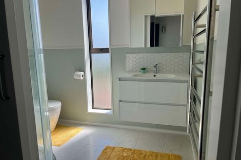 Photo of property in 89 Black Rock Road, Newlands, Wellington, 6037