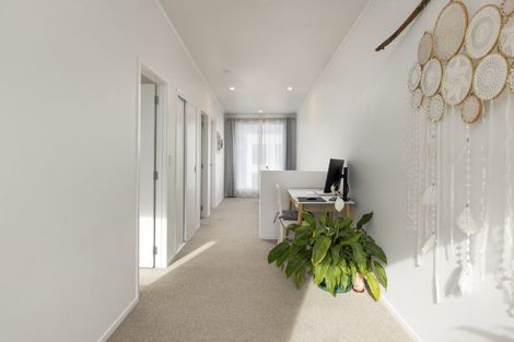 Photo of property in 31 Reynolds Place, Papamoa Beach, Papamoa, 3118