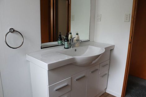 Photo of property in 90a Edgecumbe Road, Tauranga, 3110