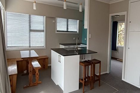 Photo of property in 26 Reeves Street, Waikanae Beach, Waikanae, 5036
