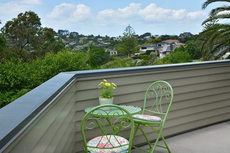 Photo of property in 246a Whangaparaoa Road, Red Beach, 0932