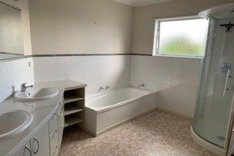 Photo of property in 7b Beach Road, Otumoetai, Tauranga, 3110