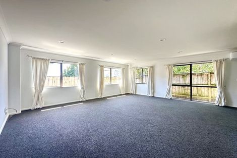 Photo of property in 15 Janway Avenue, Flat Bush, Auckland, 2016