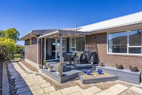 Photo of property in 44 Holland Drive, Kaiapoi, 7630
