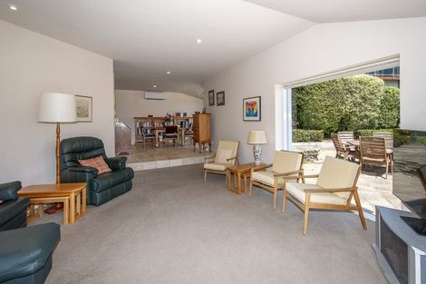 Photo of property in 1/17 Petworth Place, Westmorland, Christchurch, 8025