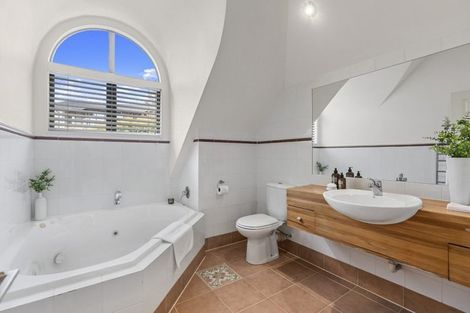 Photo of property in 1b Malvina Place, Bucklands Beach, Auckland, 2014