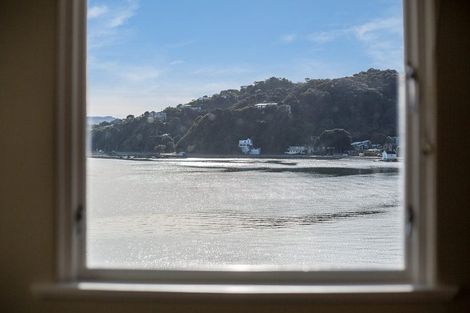 Photo of property in 4 Gill Road, Lowry Bay, Lower Hutt, 5013