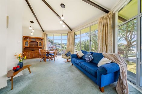 Photo of property in 2 Glenrae Grove, Silverstream, Upper Hutt, 5019