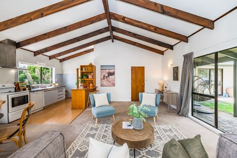 Photo of property in 24 Island View Terrace, Waikanae Beach, Waikanae, 5036