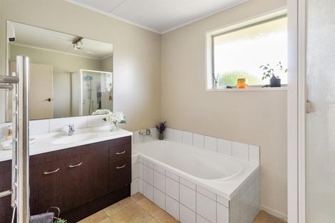 Photo of property in 7 Hillary Street, Waimate, 7924