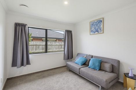 Photo of property in 1 William Noel Place, Waikanae Beach, Waikanae, 5036