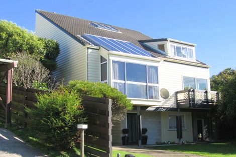 Photo of property in 61 Rajkot Terrace, Broadmeadows, Wellington, 6035