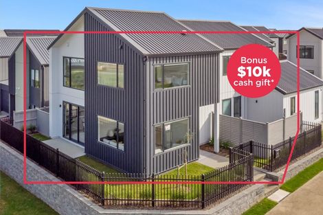 Photo of property in 17 Park Green Avenue, Rosehill, Papakura, 2113