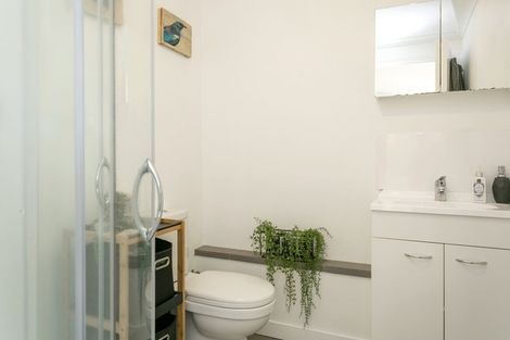 Photo of property in 9 Parata Street, Two Mile Bay, Taupo, 3330